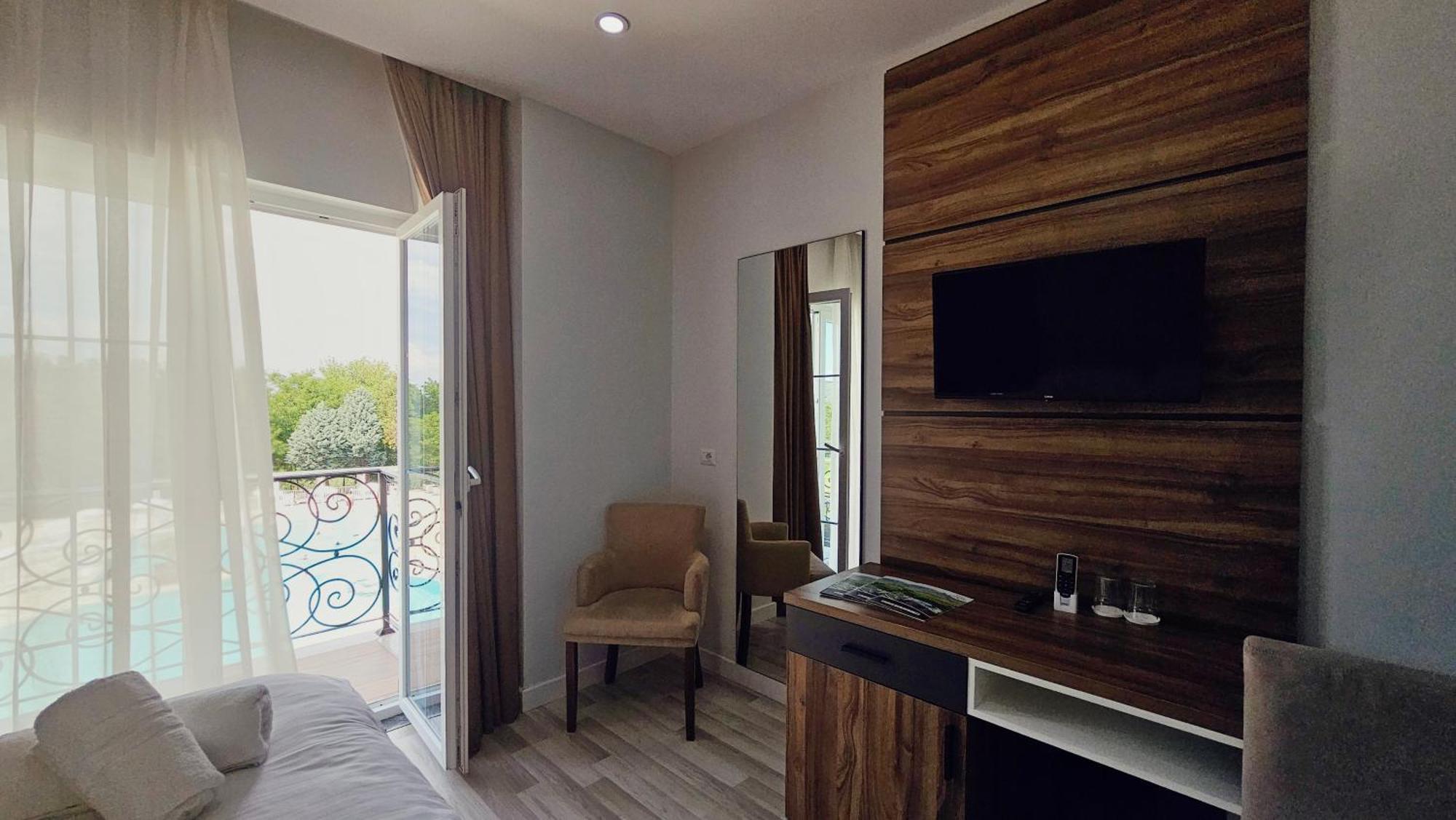 Gardenland Resort Bushat Экстерьер фото